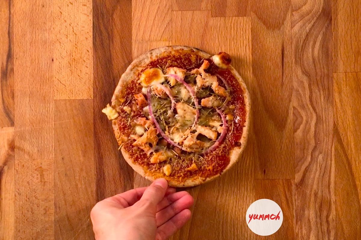 BBQ Chicken Pita Pizza Recipe Step 3 BBQ Chicken Pita Pizza Recipe Step 3