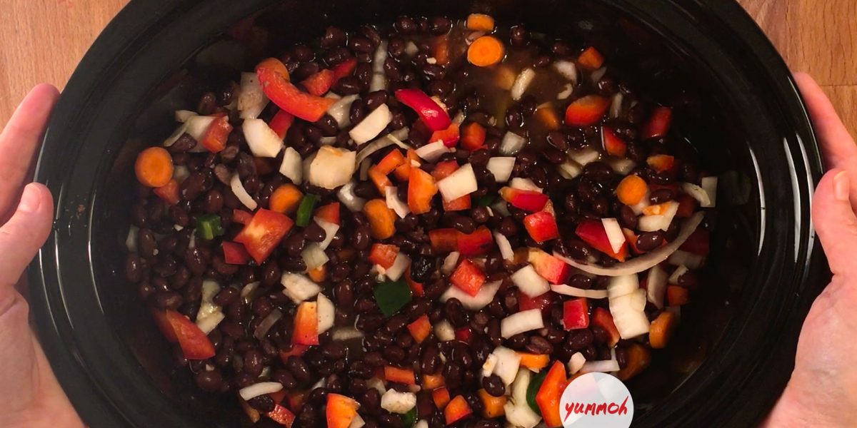 Slow Cooker Black Bean Soup Recipe